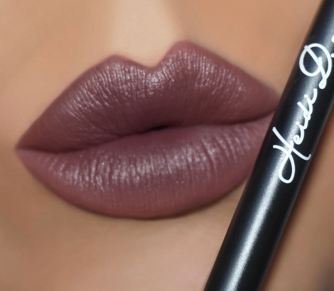 ‘Idolized’ Lip Liner