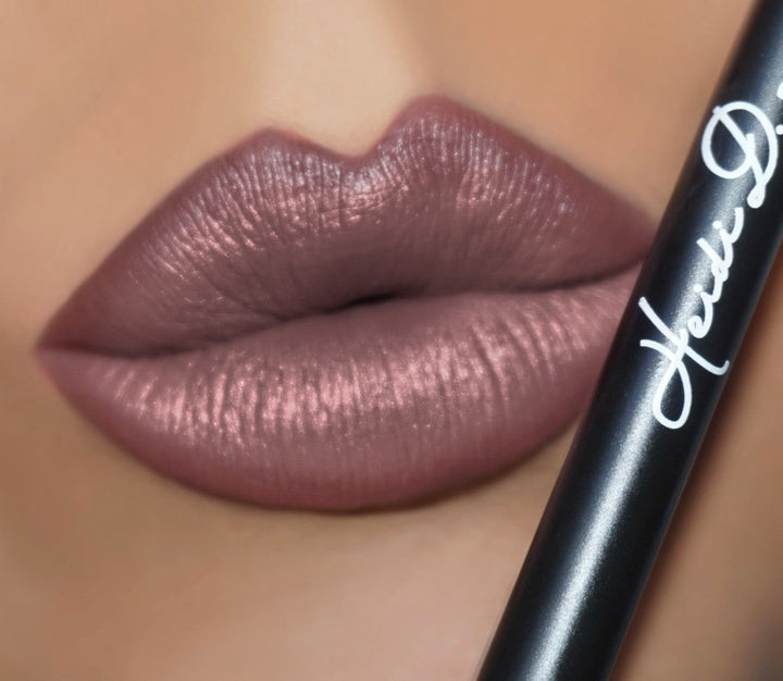 ‘Idolized’ Lip Liner